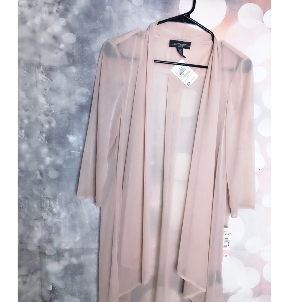 Dressy cover